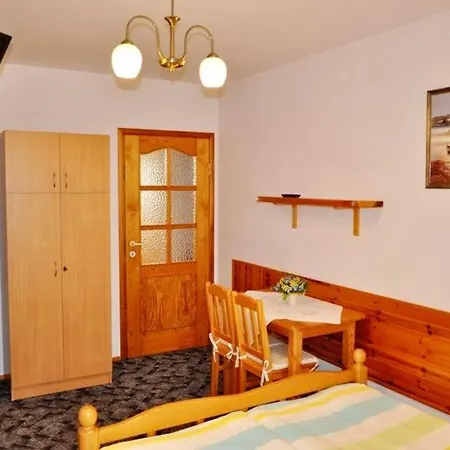 Jantar Miejscowosc Ostrowo Séjour chez l'habitant