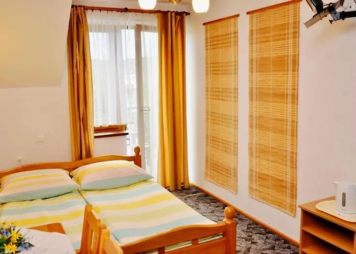 ホームステイ Jantar Miejscowosc Ostrowo カルビア