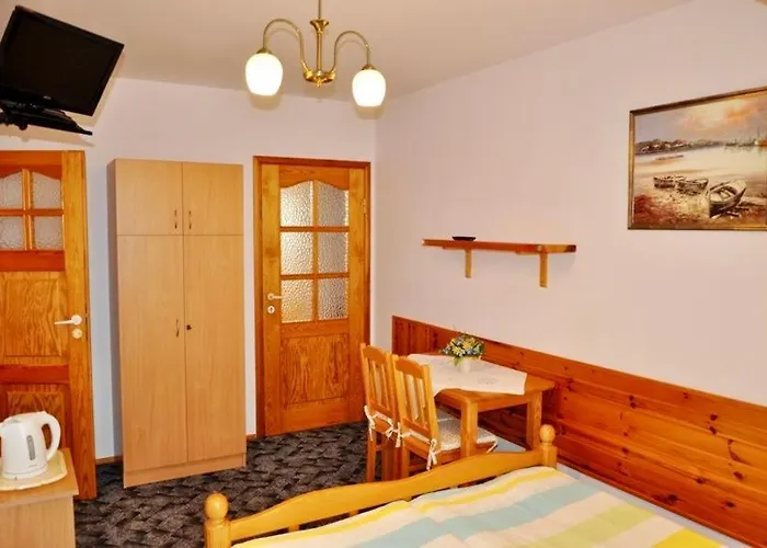 Jantar Miejscowosc Ostrowo ホームステイ