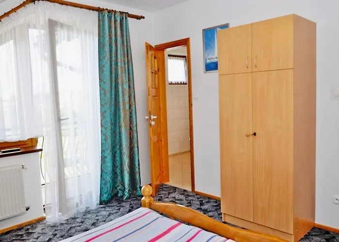 Jantar Miejscowosc Ostrowo カルビア